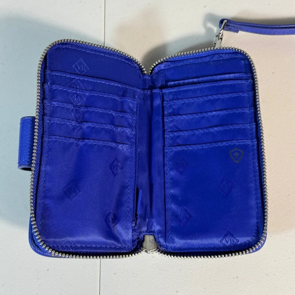 Vera Bradley Purse Blue Multi Colored Zip coin purse &‎ ID holder